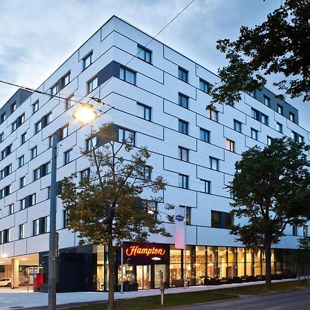 Hampton By Hilton Vienna Messe Hotel Luaran gambar