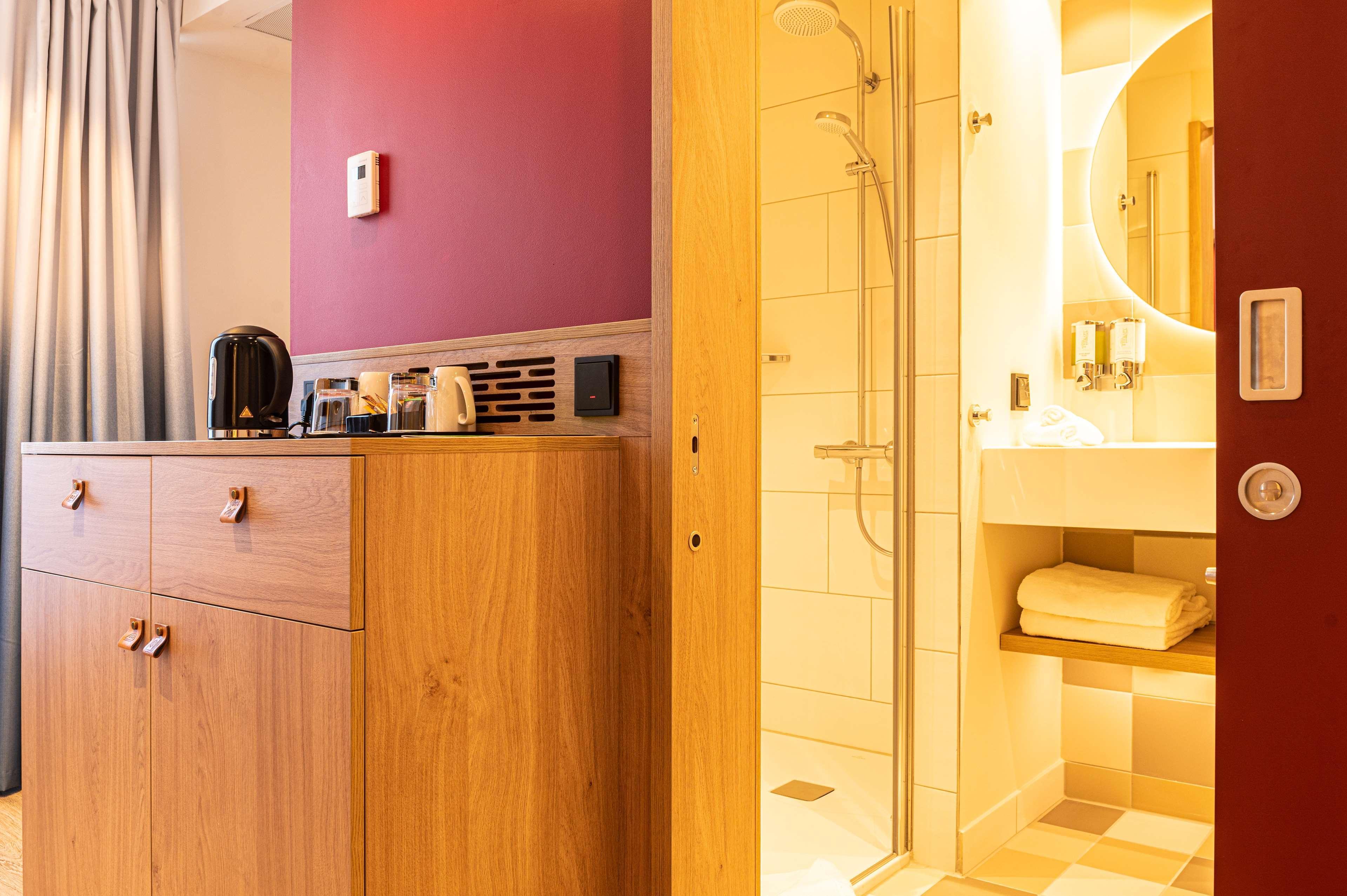 Hampton By Hilton Vienna Messe Hotel Luaran gambar