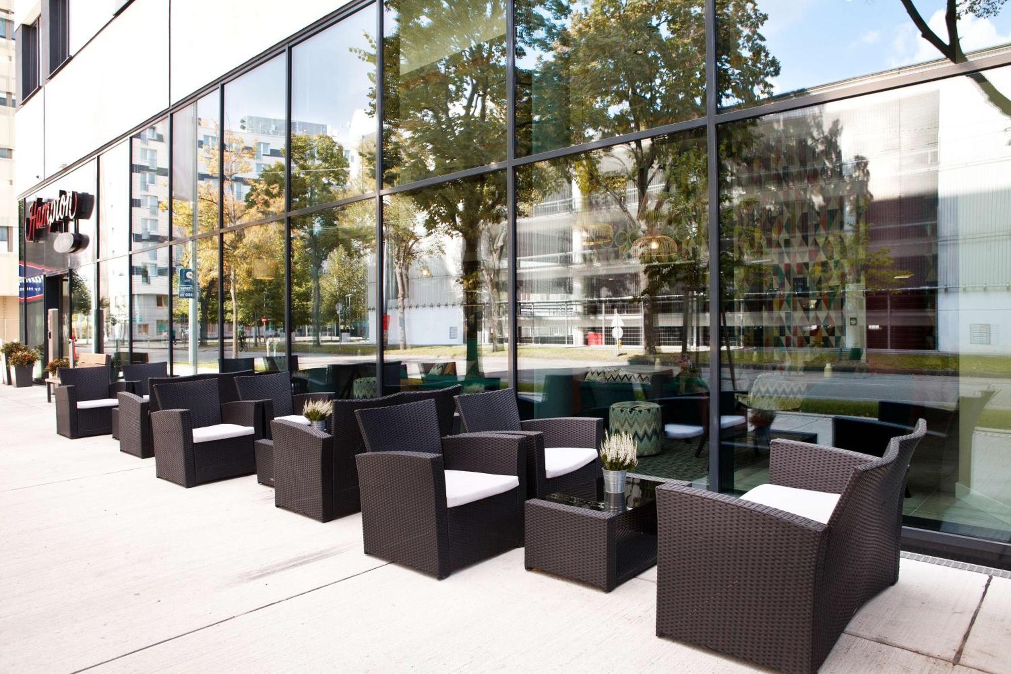 Hampton By Hilton Vienna Messe Hotel Luaran gambar